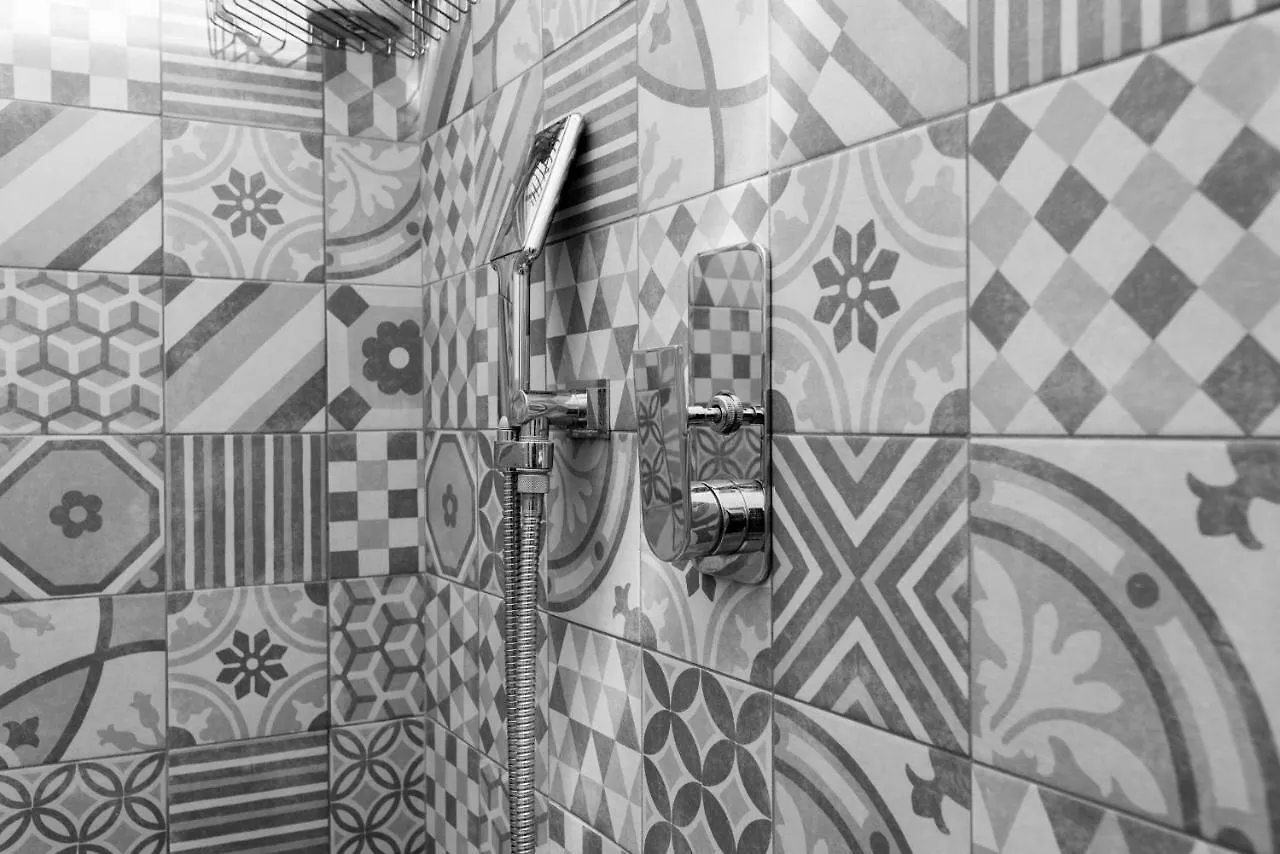 Il Garbino Suite And Apartment Lecce 0*,