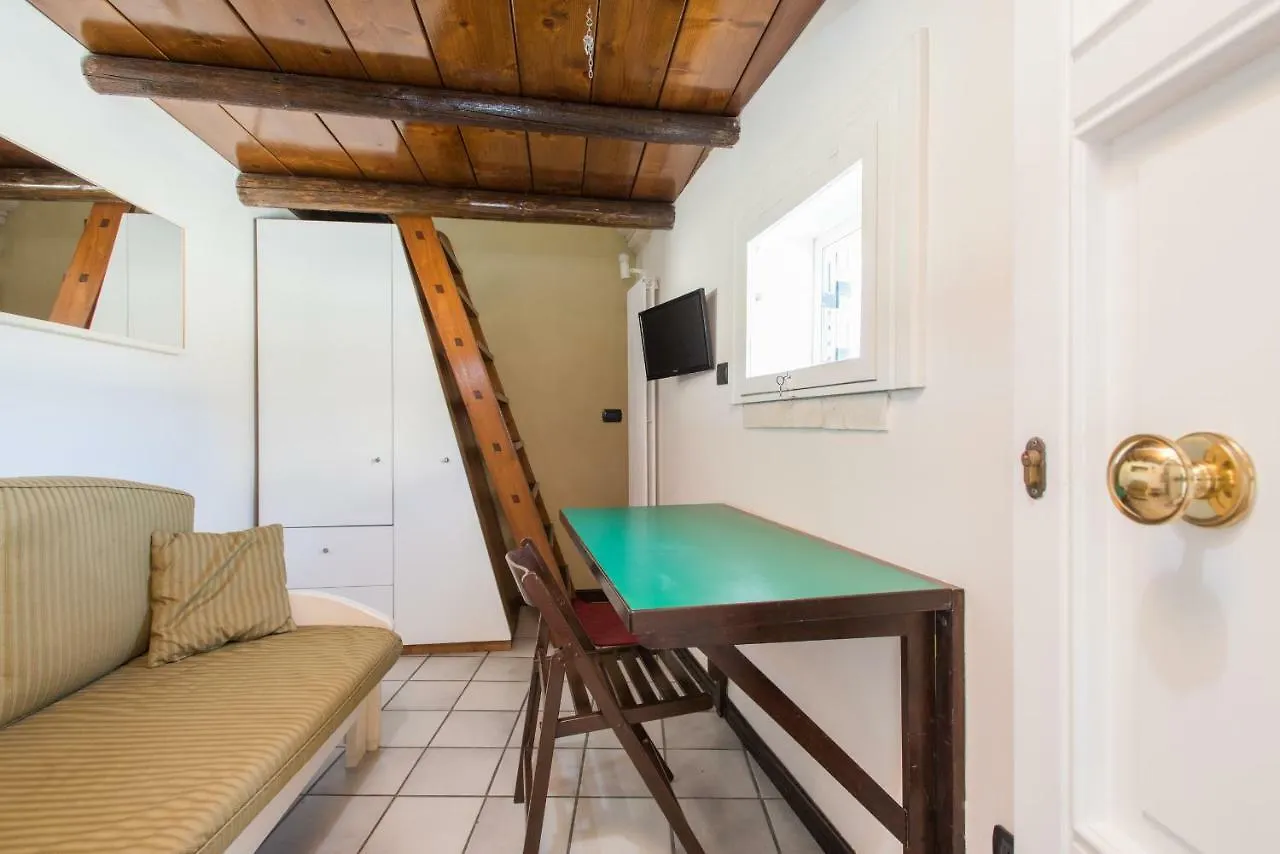 Il Garbino Suite And Apartment Lecce