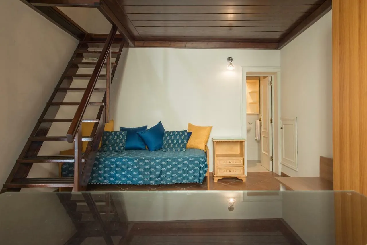 Il Garbino Suite And Apartment Lecce 0*,  Italien